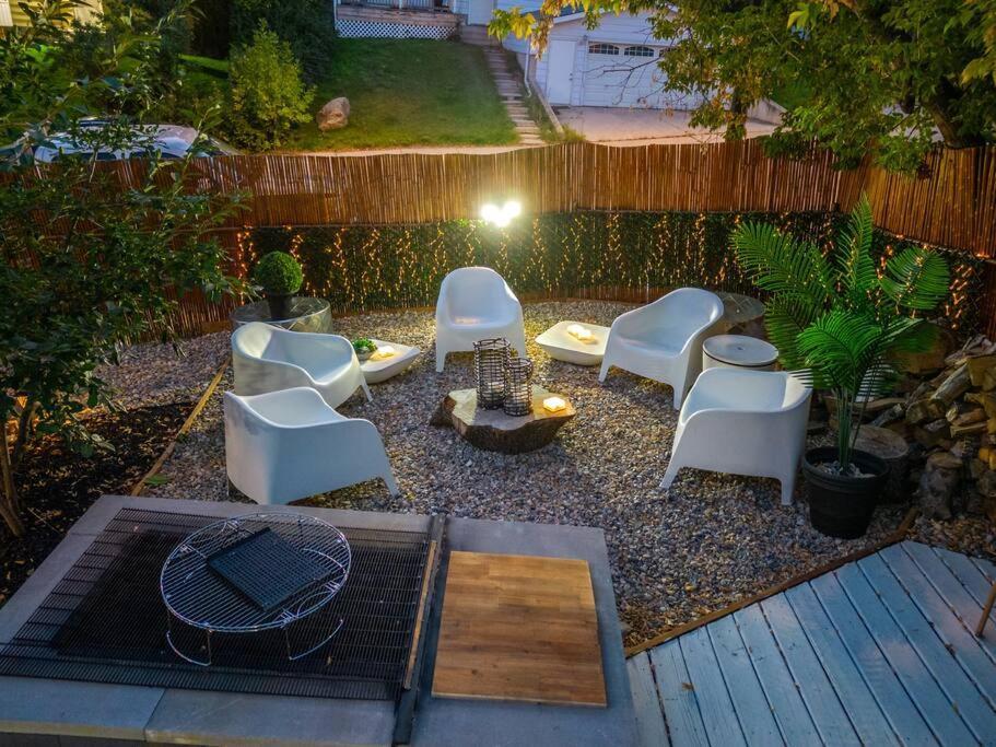 Dome House Yyc, Iconic, Luxury, Backyard Oasis *